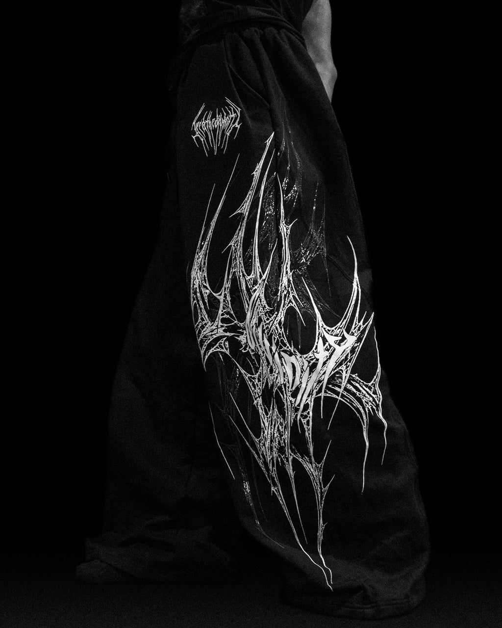 Breathedivinity Webbed Venom Texture Uncuffed Sweatpants Void Black