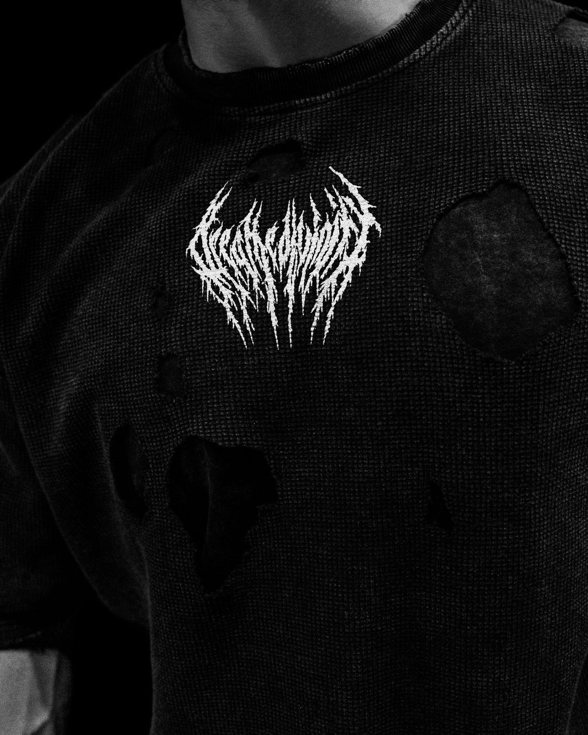 Breathedivinity Oversized T-Shirt Tarnished Destroyed Ghost