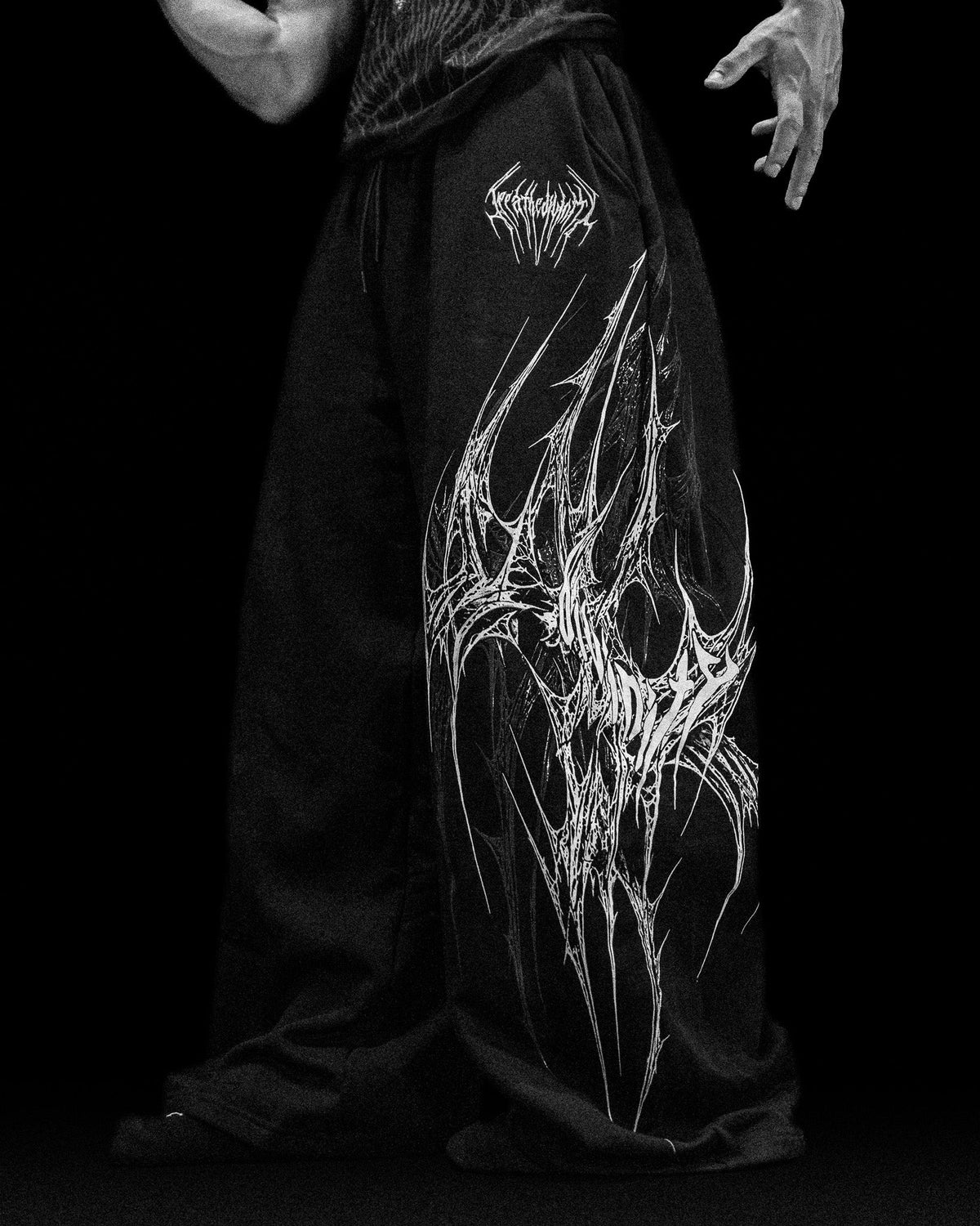 Breathedivinity Webbed Venom Texture Uncuffed Sweatpants Void Black